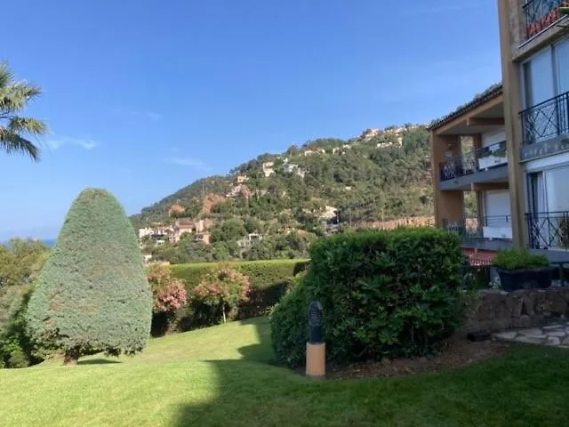 In Sur Village * Théoule-sur-Mer